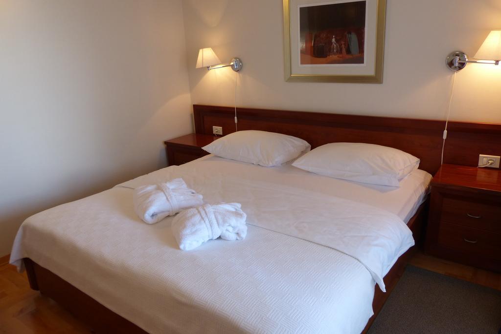 Apartments Punta Veli Lošinj Chambre photo