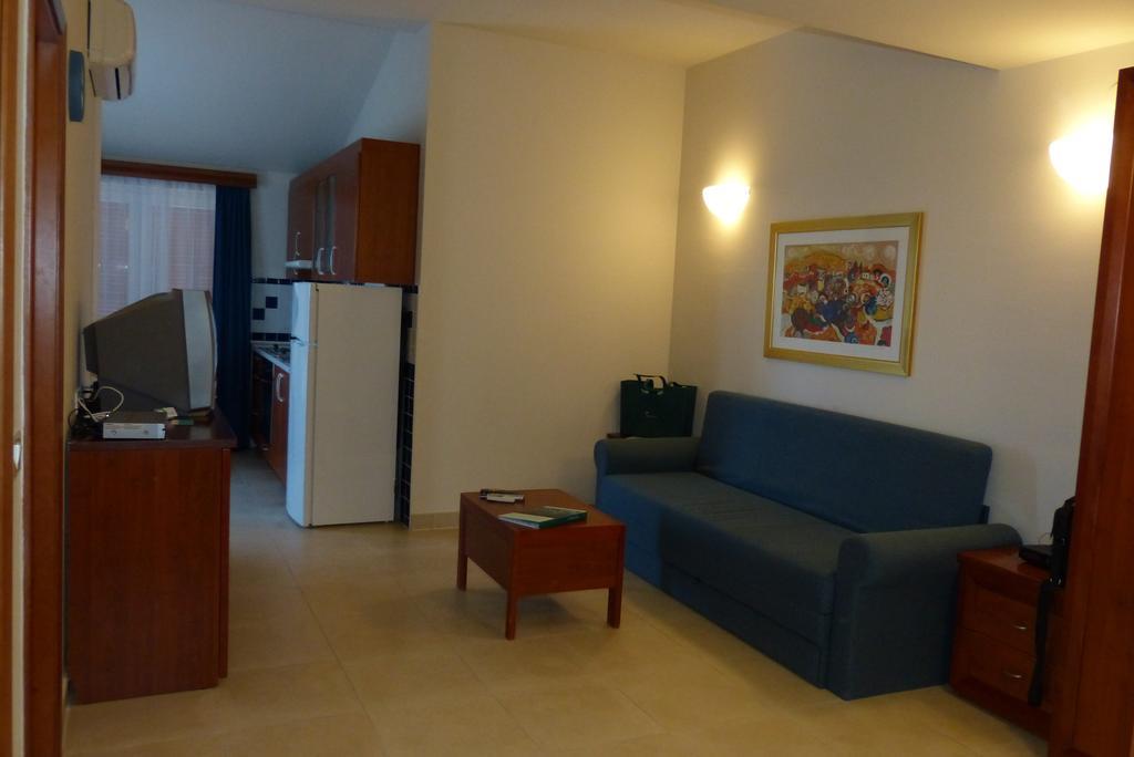 Apartments Punta Veli Lošinj Chambre photo