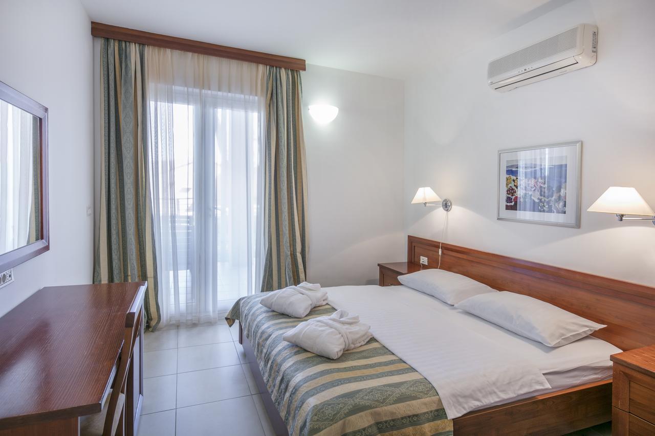 Apartments Punta Veli Lošinj Chambre photo