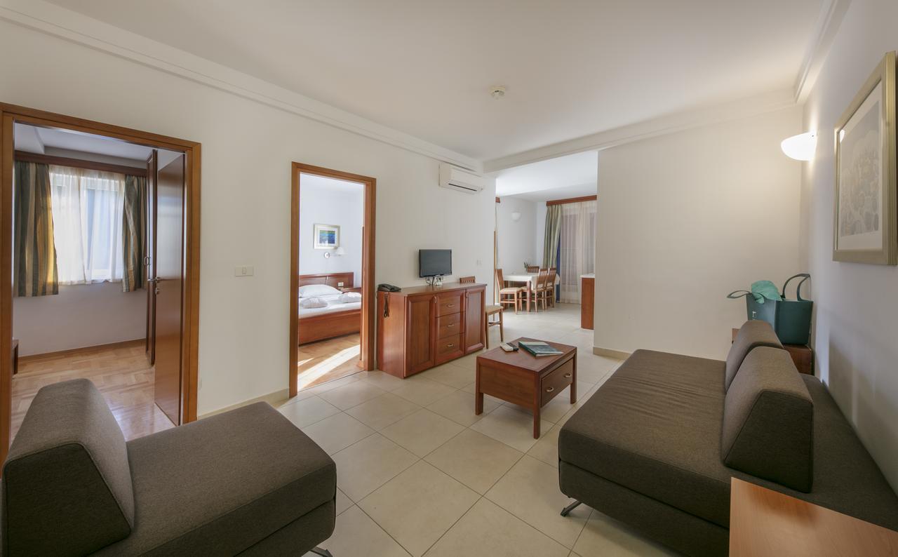 Apartments Punta Veli Lošinj Chambre photo